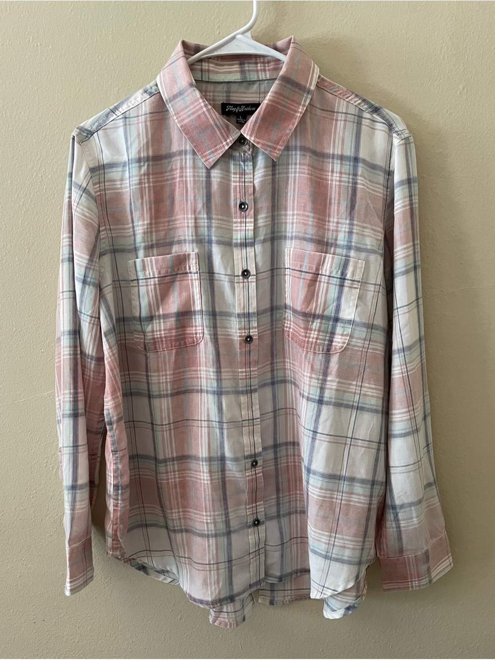 Button Top
